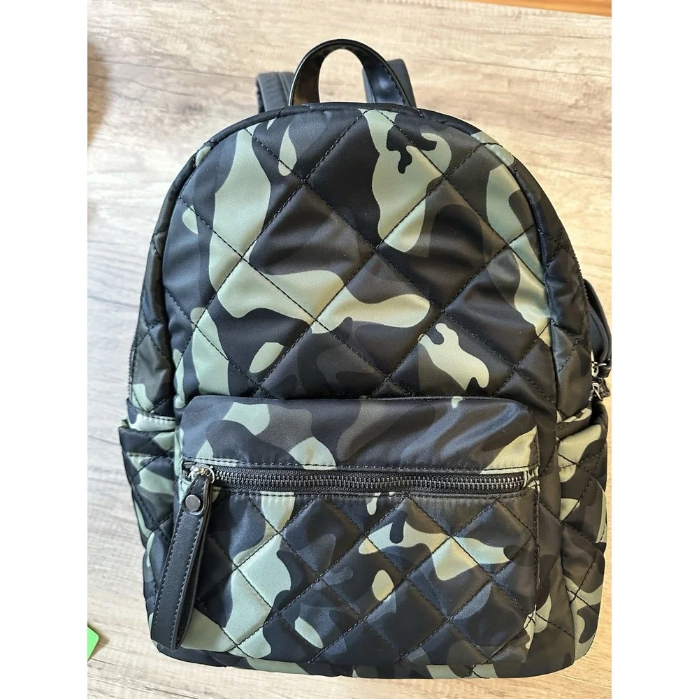 Sol‎ And Selene Motivator Medium Camo Backpack, Water Repellent, 15